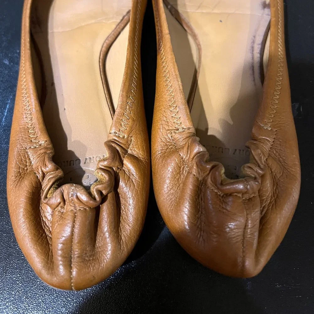 TORY BURCH Riva flats tan size 9.5